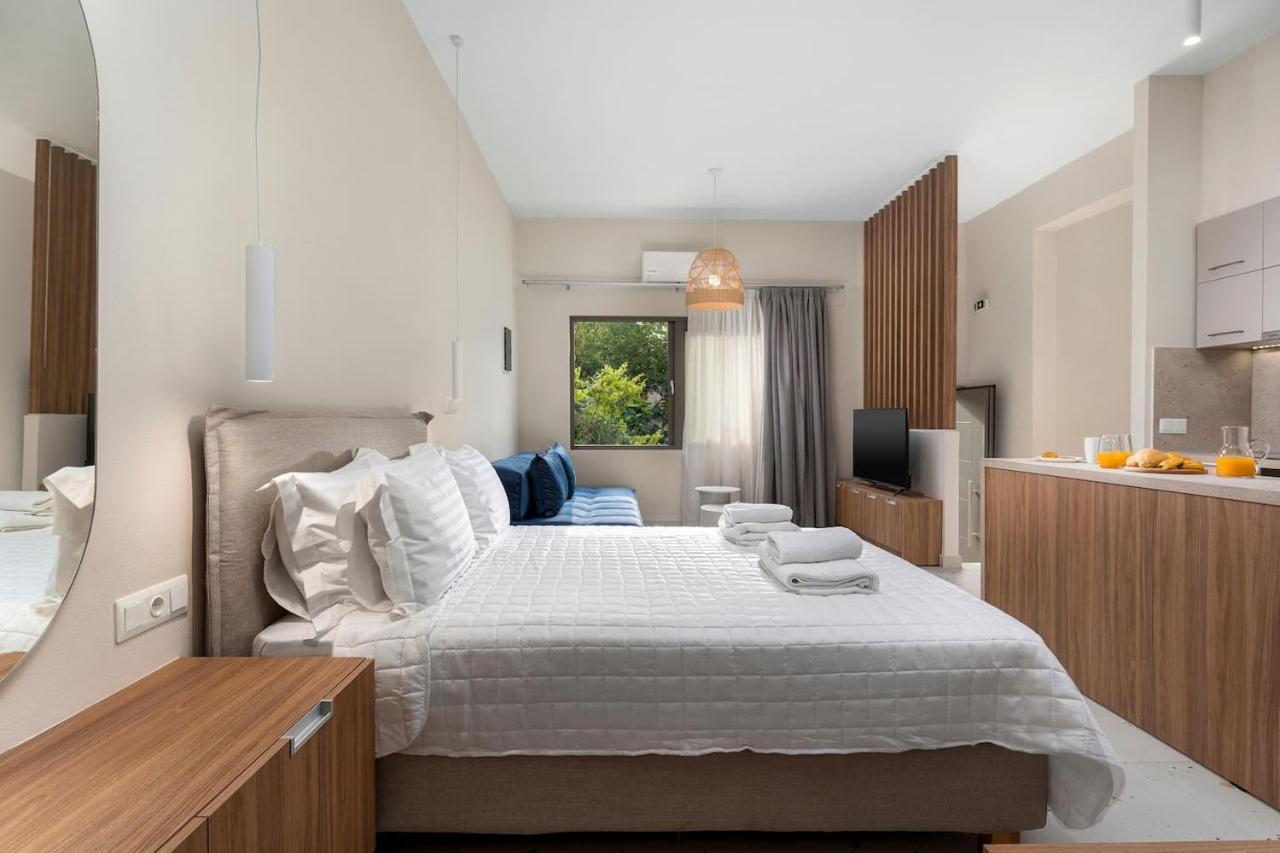 Ble Residence, Your Home Away From Home Panormos  Экстерьер фото